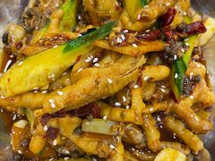 -江城燕子大排档(江汉路步行街店)