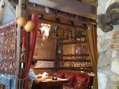 -老牌坊云南鱼豆花火锅(嵩山店)
