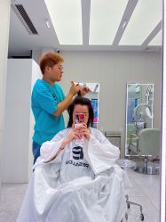 -PE SALON