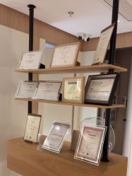 -AGE LOCK 锁龄美肌