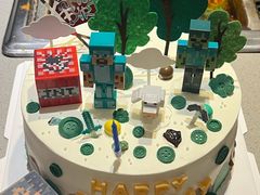 -海底捞火锅(新松江路生日主题店)