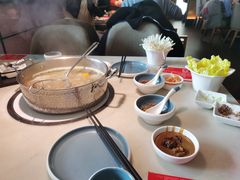 -左庭右院鲜牛肉火锅(浦江欢乐颂店)