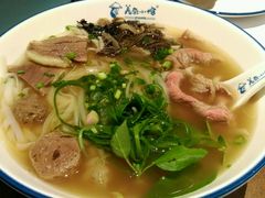 -美奈小馆·越南料理(中航城君尚购物中心店)
