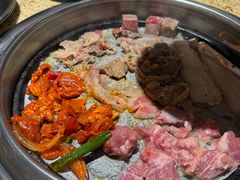 -姜胖胖韩式自助烤肉(光明万达店)