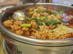 -牟记江湖特色重庆菜鱼蛋青蛙黄鳝海参(巴南区鱼洞鲁能店)