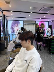 -藤野造型烫染·漂发