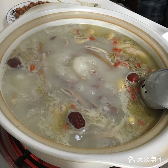 严昌弟猪肚鸡(原老广场24小区店)