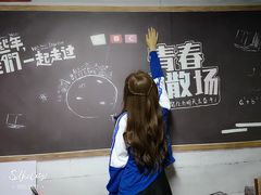 -LAQUEEN 时尚健康假发(万象城总店)