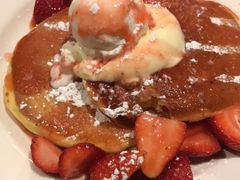 -Pancakes on the rocks(Darling Harbour)