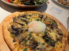 -Mogul Eatery·大亨餐酒馆