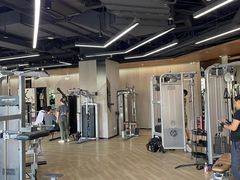 -威克健身游泳(万菱汇店)