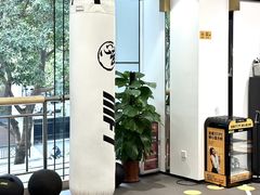 -超鹿运动(达信大厦店)