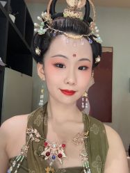-盘子女人坊古装写真摄影