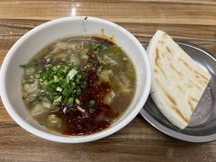 -老字号贾家肉丸糊辣汤(光明巷店)