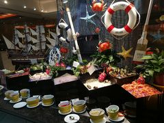 自助取餐区-佛山皇冠假日酒店-西餐厅