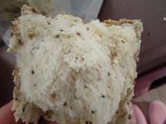 燕麦奇亚籽小方吐司-好利来(望京中福店)