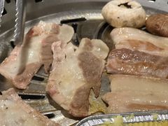-木槿花韩式炭烤·熟成肉工坊(孙文东路店)