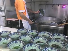 -老新隆牛肉锅贴(新街口店)