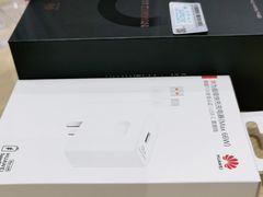 -华为授权体验店(中山公园来福士)