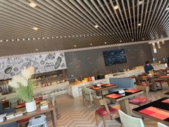 -筠咖啡西餐厅(上海国展宝龙丽筠酒店)