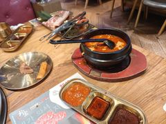 -首尔朴宝·炭火烤肉(五角场店)