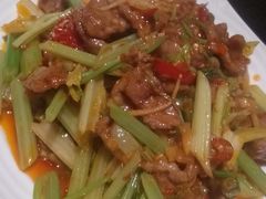 -万重锦·人文川菜馆(骡马市店)