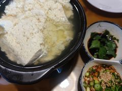 -重庆石磨豆花庄(乔庄店)