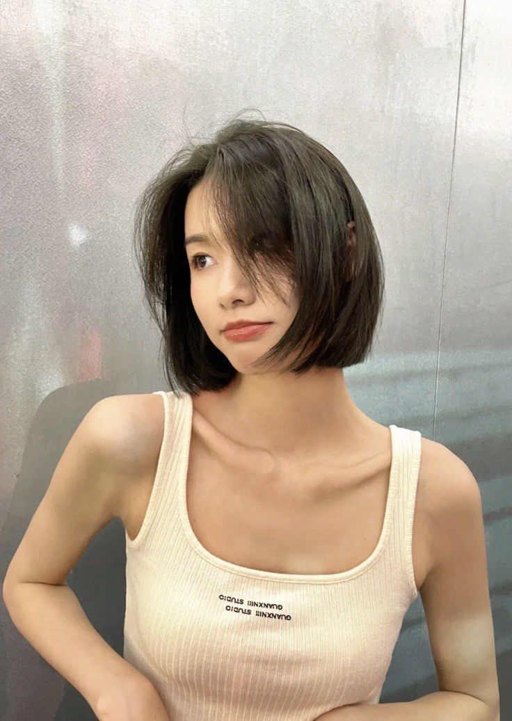 夏日清爽发型推荐