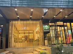 -杭州西湖湖滨银泰亚朵酒店
