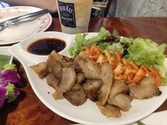 -Dang restaurant (patong phuket)