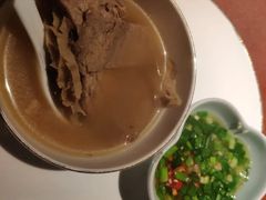 乐山跷脚牛肉-滋色臻选川菜(北京坊旗舰店)