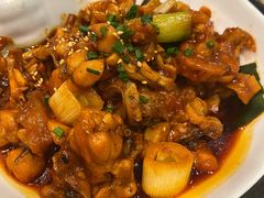 辣得跳-莲餐厅·湖北菜·藕汤是头牌(愚园路店)