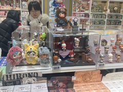 -泡泡玛特POPMART(凯德大峡谷店)