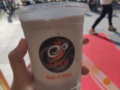 鲜芋雪冰-CoCo都可(湖滨银泰店B区店)