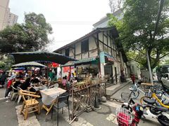 -十一街苍蝇馆子转经消江湖菜(九眼桥十一街店)
