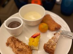 现烤巧克力熔岩蛋糕-怡咖啡海鲜自助餐厅(浦东香格里拉店)