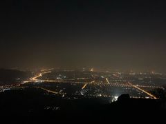 -鬼笑石后山停车场