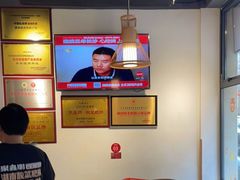 -聚鑫朋酸菜肥肠(文艺路口店)