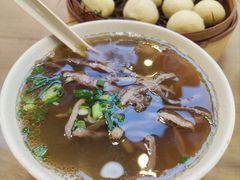 -佬钱湾仔(衣裳街店)