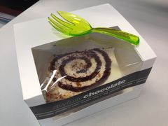 白巧克力瑞士卷-Awfully Chocolate(来福士广场店)
