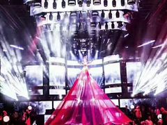 舞台-Club Queen皇后酒吧