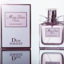 -DIOR迪奥(德基广场女装店)