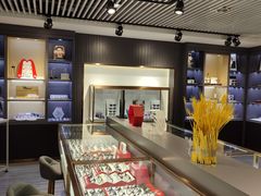 -宏宇眼镜蔡司依视路折扣店(兆佳眼镜城店)