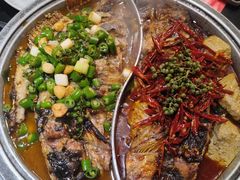 -辣尚瘾·烤鱼·新川菜(交大直营店)