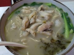 招牌黄鱼面-明呈黄鱼面馆(斜土路店)