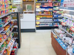 -全家便利店(景昙路店)