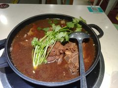 -运气牛自助酱大骨火锅(南京东路店)