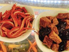 -金杨拉面王小吃面馆·牛三宝面·红烧牛肉粉