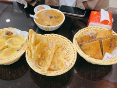 -方中山胡辣汤(成都首店)