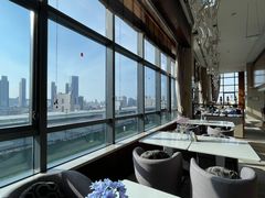 -青岛中心假日酒店·蓝天行政酒廊